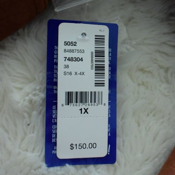 FAUX SUEDE PLUS SIZED JACKET NWT - Picture 6 of 6